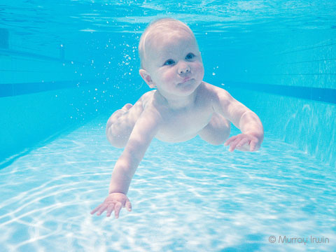 christchurch photographer photograph of baby under water by murray irwin